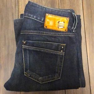 ❤️ BEAUTIFUL DARK DIESEL JEANS ♥️